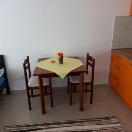 Apartman Savic Plus Apartment Bar Bagian luar foto