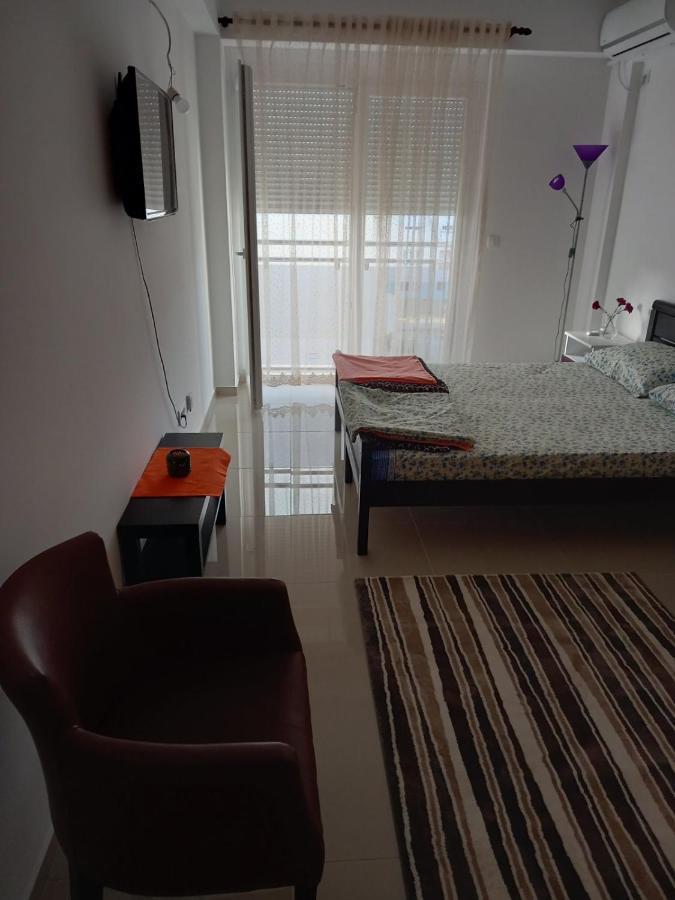 Apartman Savic Plus Apartment Bar Bagian luar foto
